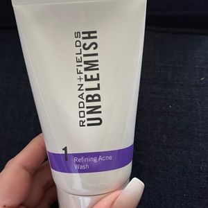 Rodan + Fields Unblemish Acne Wash